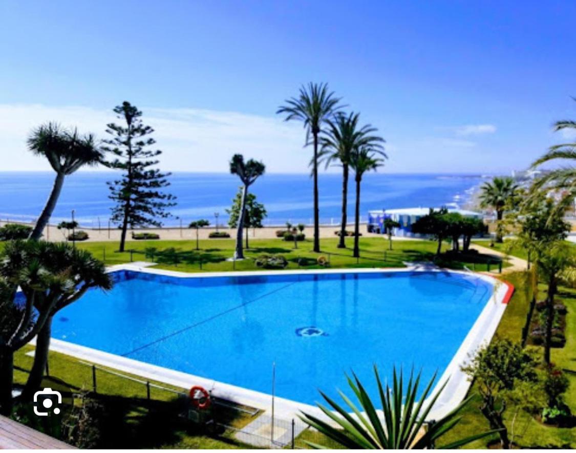 Newparadise Torremolinos Bagian luar foto