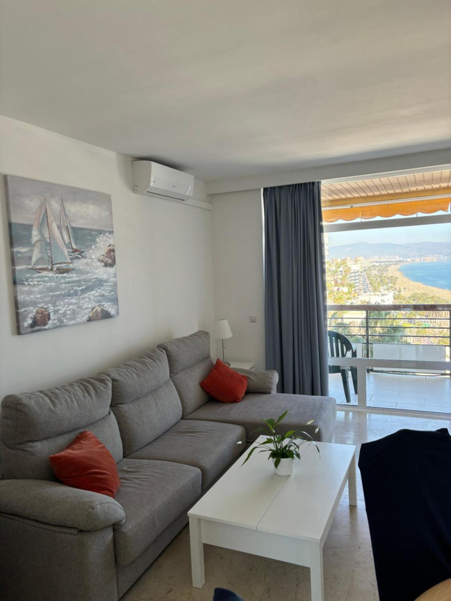 Newparadise Torremolinos Bagian luar foto